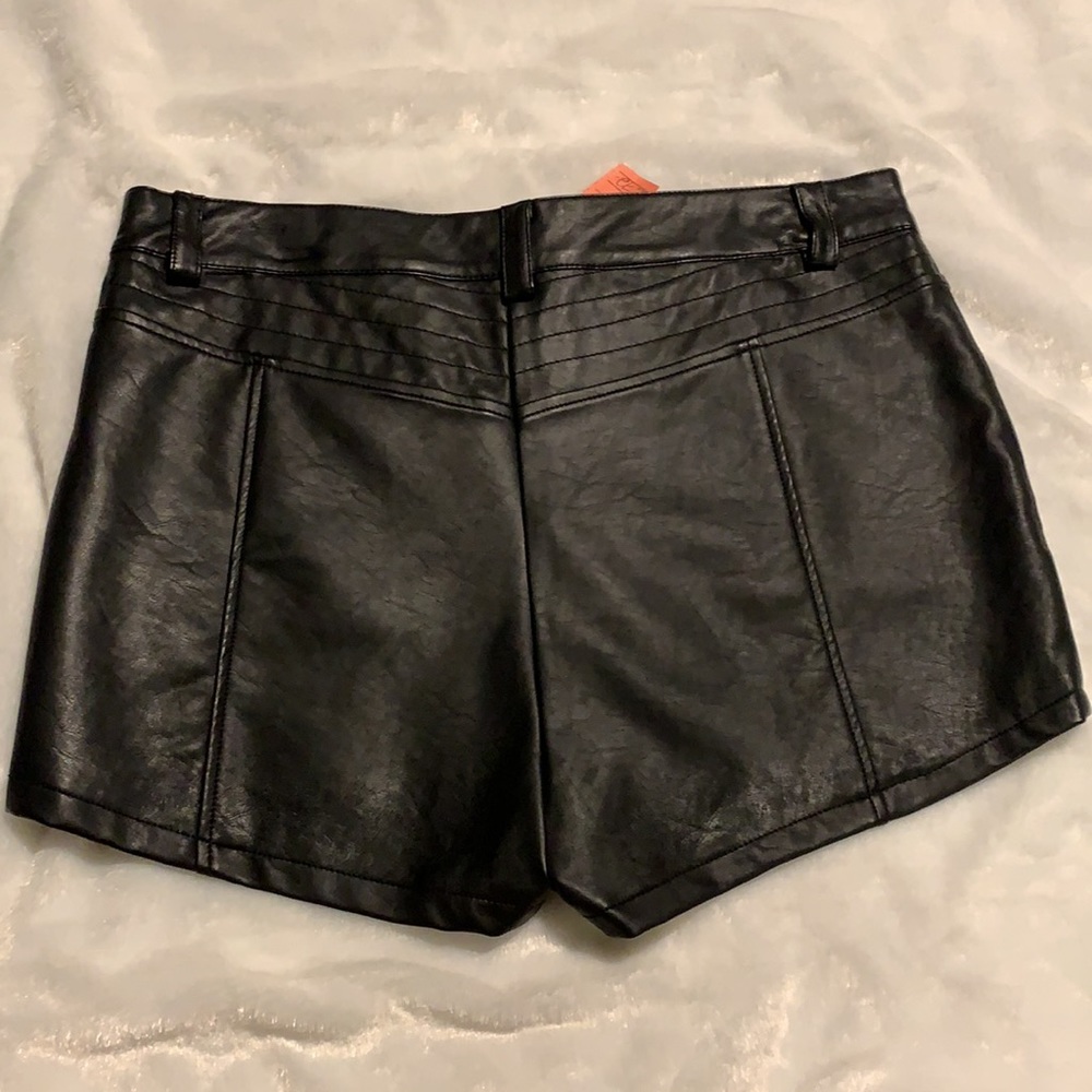 24HRS/Lip Service Faux Leather Shorts - Picture 2 of 6